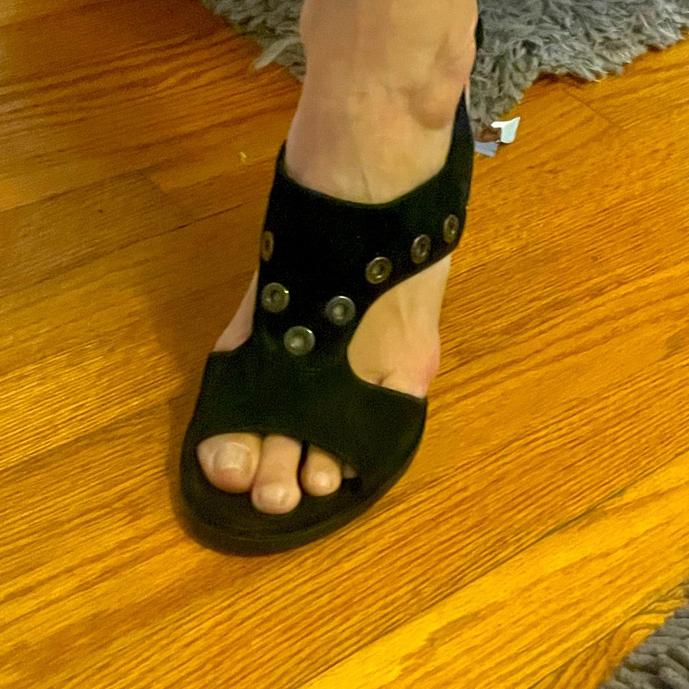 SIZE 8